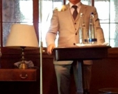 El Prof. Dr. Schöch durante su alocución.