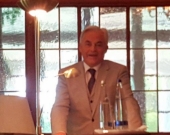 El Prof. Dr. Schöch durante su alocución.