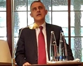 El Prof. Dr. Dr. h.c. mult. Silva Sánchez durante su alocución