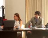 El Prof. Dr. Cortés Bechiarelli durante su ponencia.