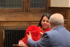 26-1-14-TesisAnaMOntaneda-UOviedo-40-imposic-muceta-birrete-porDir