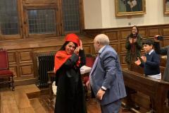 26-1-14-TesisAnaMOntaneda-UOviedo-42-imposic-muceta-birrete-porDir