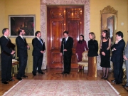 141. Embajada de Colombia en Madrid, 12-1- 2004. Entrega de las Cruces de Caballero de la Orden del Congreso de Colombia. Palabras de clausura del Vicepresidente del Senado D. Germán Vargas.