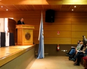 12/08/2016. El Prof. Dr. Dr. h.c. mult. Luzón Peña durante su conferencia/ponencia inaugural en las IX Jornadas del Norte de Derecho Penal y Procesal Penal
