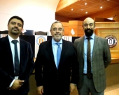 12/08/2016. El Prof. Dr. Dr. h.c. mult. Luzón Peña acompañado por el Prof. Carlos Cabezas (Univ de Antofagasta) y el Dr. Christian Scheechler Corona (Univ. Catól. del Norte, Dir. de las Jornadas)