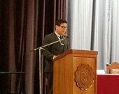 El Prof. Dr. Cristhian Diaz durante el acto de investidura del Prof. Dr. Díaz y García Conlledo como Dr. h.c. por la Univ. Nacional de Piura