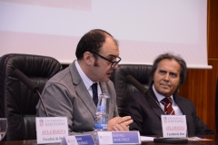 Clausura de las jornadas por el Vicerrector de Organización y Personal de Administración y Servicios de la Univ. de Barcelona, el Prof. Dr. Rafael Martínez