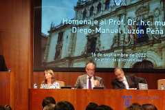 2022-9-16-UA-Homenaje-LHs-DL-81-JavdVic