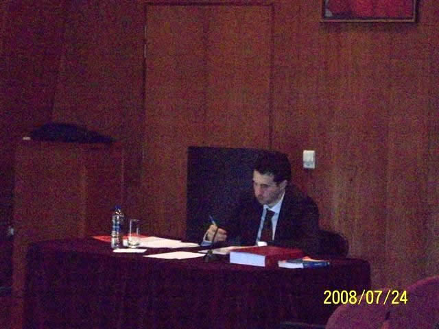 82. Univ. de Vigo, Facultad de CC. Jurídicas, 24 julio 2008 (mañana). Tesis doctoral del prof. Virxilio Rodríguez Vázquez: el doctorando prof. Rodríguez Vázquez