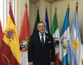 El Prof. Dr. Dr. h.c. mult. Luzón Peña en la Coordinación de Postgrados Internacionales (dir. prof. Dr. César Landelino Franco López) de la Fac. CC. Jcas. de la Univ. San Carlos de Guatemala
