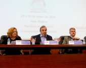 Imagen de la Clausura del I Congreso: de izq. a dcha., los Profs. Dres. Corcoy Bidasolo, Luzón Peña y Gómez Martín
