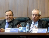 Los Profs. Dres. Luzón Peña y Queralt durante la apertura del I Congreso