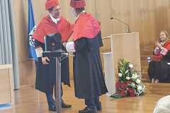 22-7-1-24-MigDiazProf.HonorarUnivVigo-decanoFac-MDiaz-2