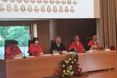 22-7-1-50-MigDiazProf.HonorarUnivVigo-GraduacEstudiants-2