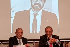18-12-17 JornHonor DL UniLeon 26 interv DLuz moder Mig