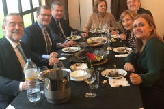18-12-17 León comida antes Jornada 3. Aysha