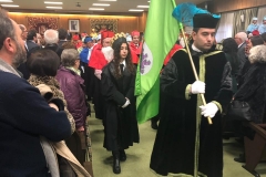 18-12-18 investid DL UniLeon 67 cortejo y los Dres. salen de sala