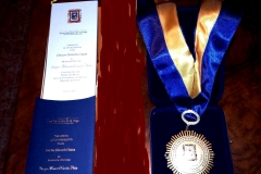 2016-10-13 UIGarcilVega Dr.h.c 13 programa medalla DLP