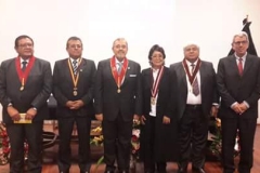 2016-10-10 Univ S. Agustin Arequipa 5 Dr.h.c. a DL, juez supr JSalas, SecrGral, rectora ef, decano, Jd Vicente