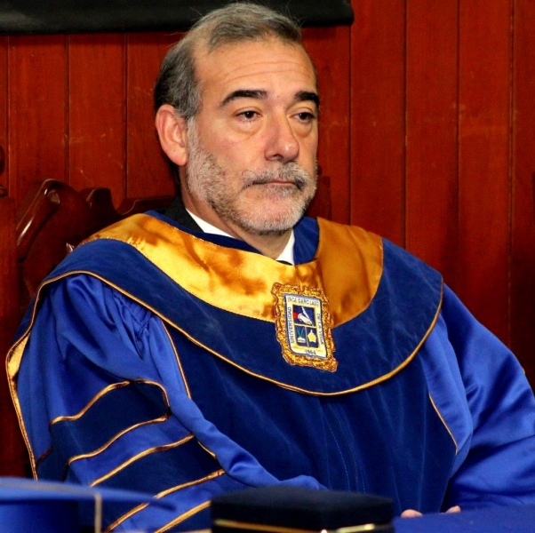 El Prof. Dr. Dres h.c. Díaz y García Conlledo.