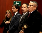 Asistentes a la ceremonia.