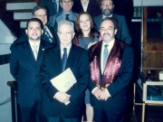 34. UCA Nicaragua, 18 nov. 2004: Investidura Prof. Luzón como Dr. h. c. Tras la investidura el Rector y el Dr. h. c. con los invitados (de delante a atrás): Profs. Dres. Aráuz, A. Jorge Barreiro, A. Moreno Castillo, de Vicente Remesal, Gracia Martín, González Cussac, María Trapero, Paredes Castañón, Gómez Colomer, Mir Puig, García Sobrado, Mir Puig, Suárez Sánchez.