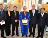 2016-10-13. El Prof. Dr. Dr. h.c. mult. Luzón Peña en la compañía de los Profs. Dres. Manuel Aráuz, María Asunción Moreno Sánchez, el Director General de la Academia de la Magistratura (Sr. Lechuga) y los Profs. Dres. de Vicente y Palomino