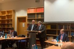 2024-11-8-HumbUniBerl-82-Symp80GbtSchun-debate-ponDLuzon-MDiazGConll