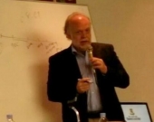 El Prof. González Lagier durante su ponencia