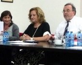 De izq. a dcha., los Profs. Dres. Olaizola Nogales (ponente), Corcoy Bidasolo (moderadora) y Luzón Peña.
