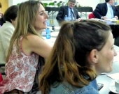 De izq. a dcha., las Profs. Dras. Jericó Ojer y Francés Lecumberri.