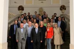 24oSeminInteruniv-Alc-161-22-9-23-clausura-asistentes-EscaleraImperial-FacDer