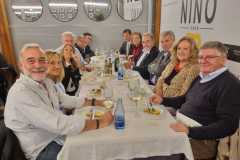 24oSeminInteruniv-Alc-185-22-9-23-cena-restaurNino-mesa-1