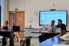 25-9-8-26oSeminInteruniv-23-asistentes-en-3aPonFrVigano.-AlemJericoFMolinaMaraver
